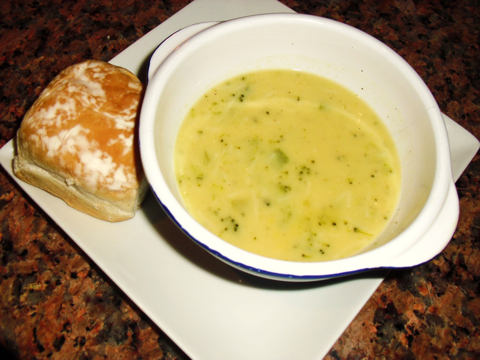 I Ate New York City Cheesy Broccoli Noodle Soup