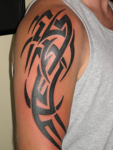 Tribal manga tribais do projeto do tattoo para homens