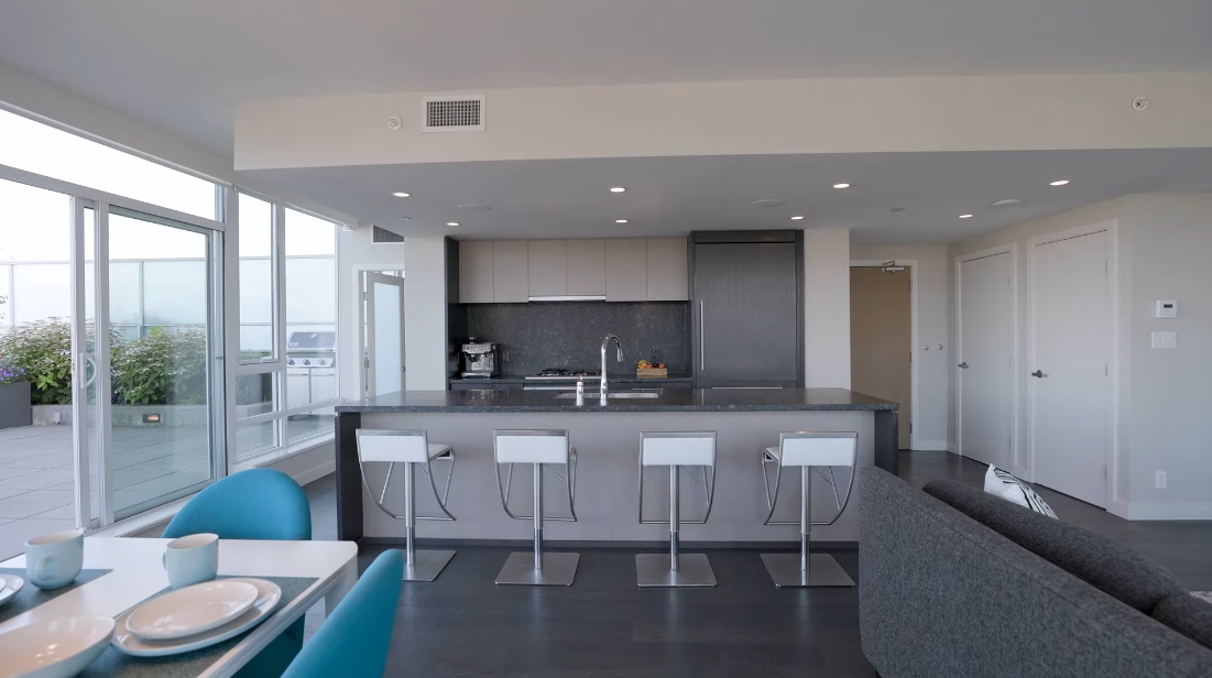 27 Interior Design Photos vs. 2107 Quebec St, Vancouver Luxury Penthouse Tour