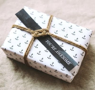 rope knot gift wrap