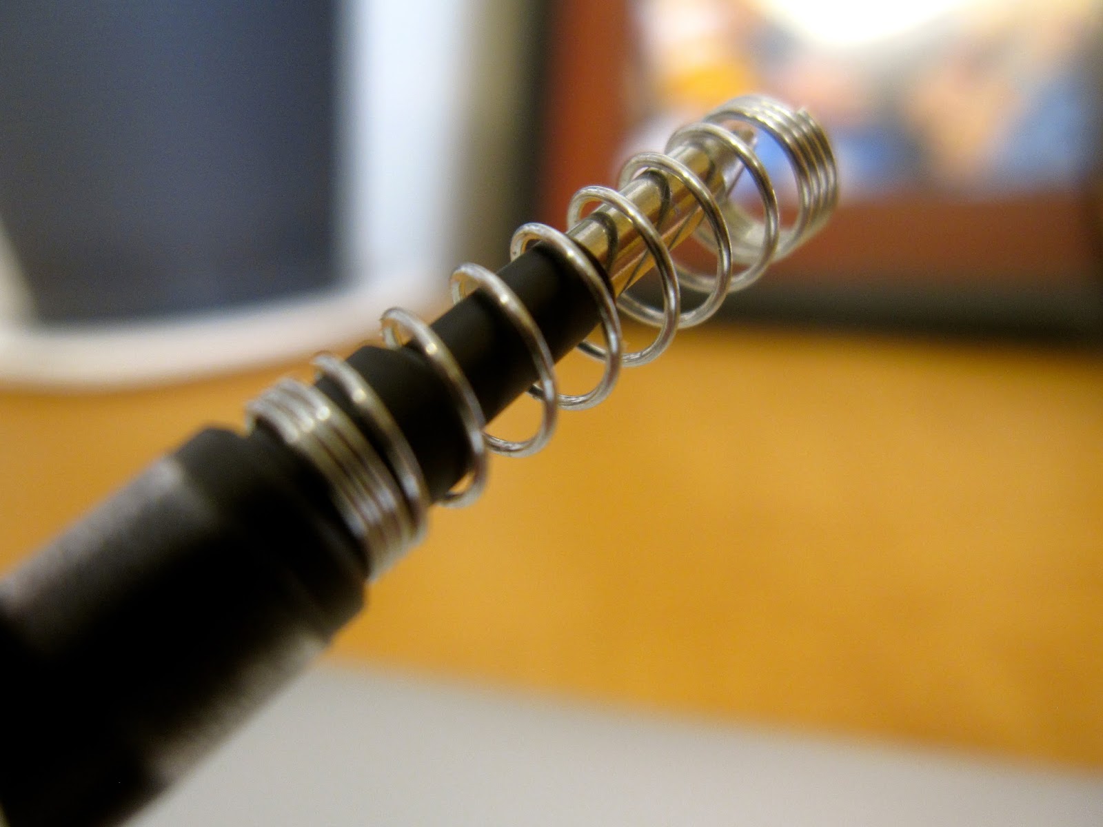 How Things Work Pen (Spring)