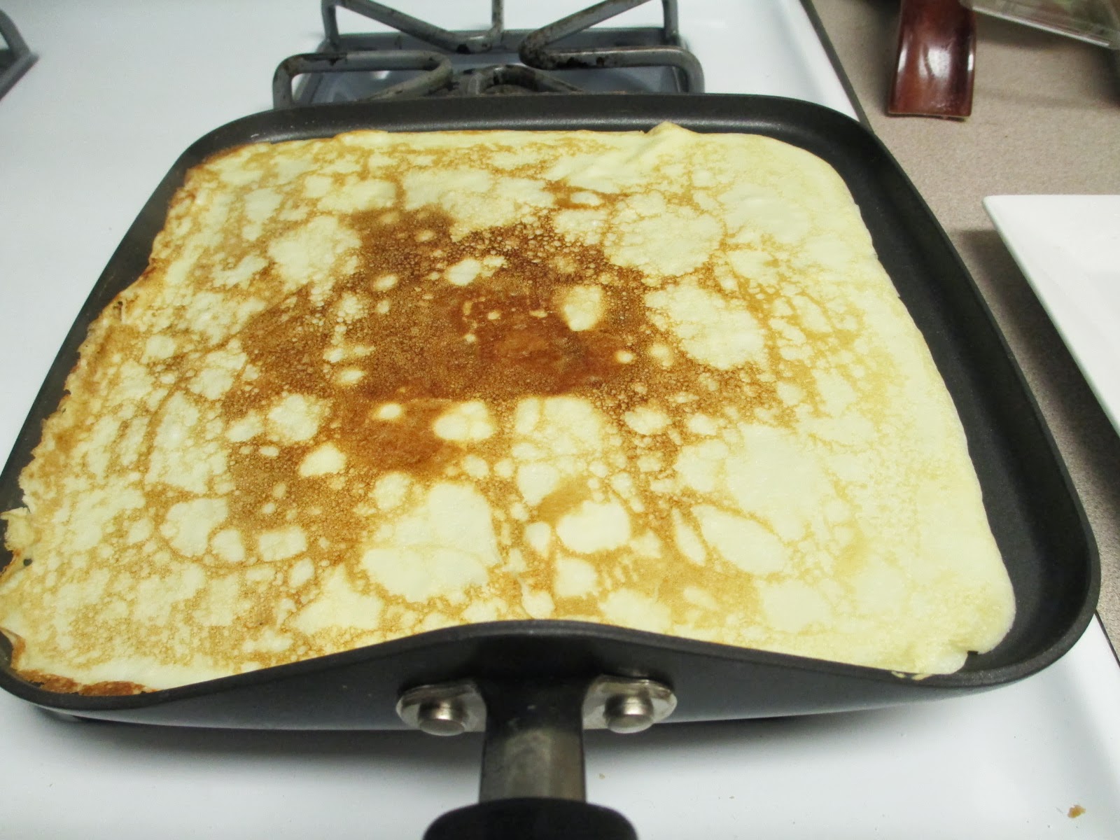 gluten-free-basil-tomato-crepes-for-sundaysupper-no-one-likes
