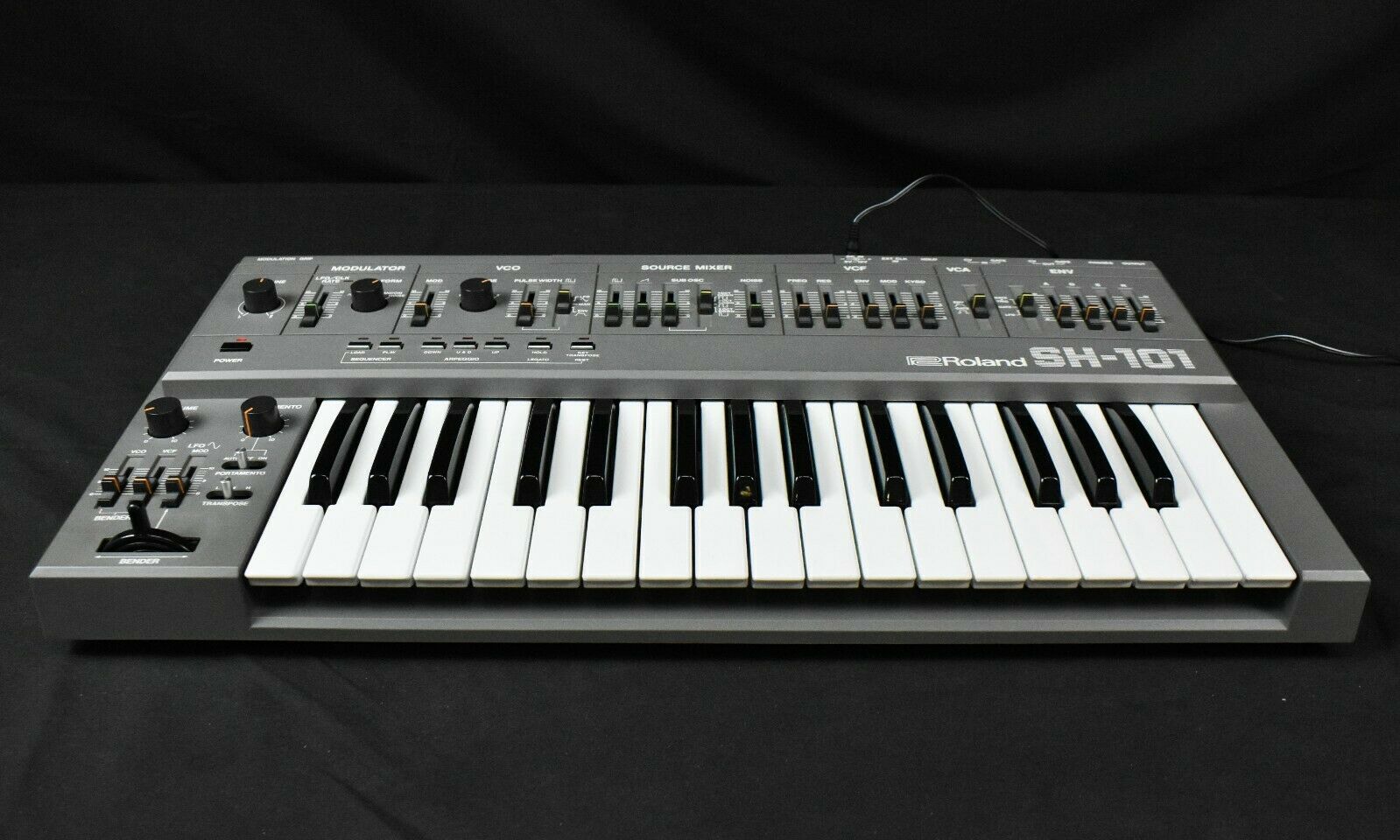 MATRIXSYNTH Roland SH101 Vintage Monophonic Analogue Synthesizer SN