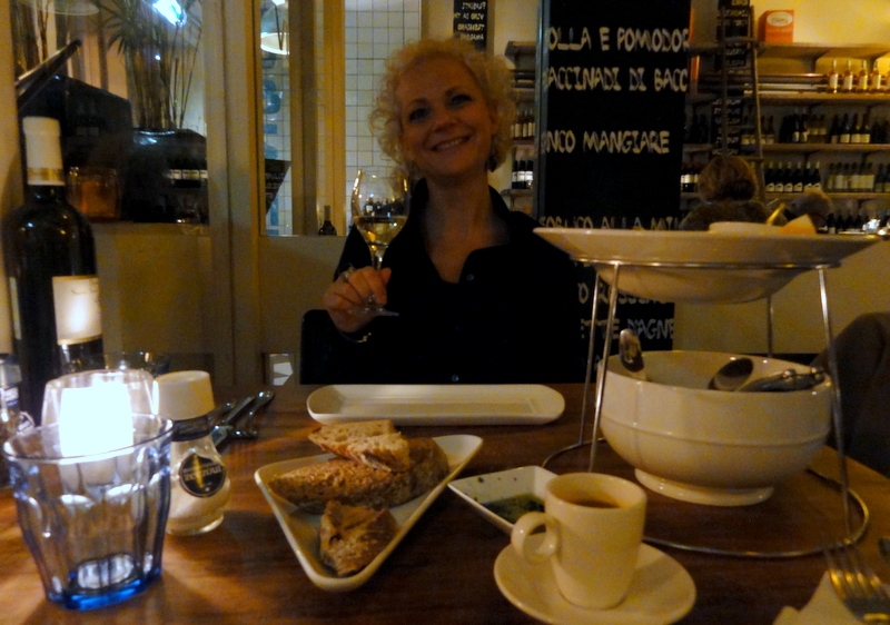 Plateau Fruits de Mer at Vis en Meer Restaurant in Utrecht, Netherlands