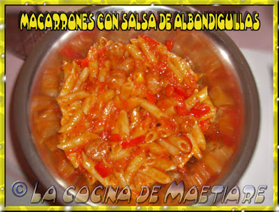 macarrones%2Bcon%2Bsalsa%2Bde%2Balbondiguillas.jpg