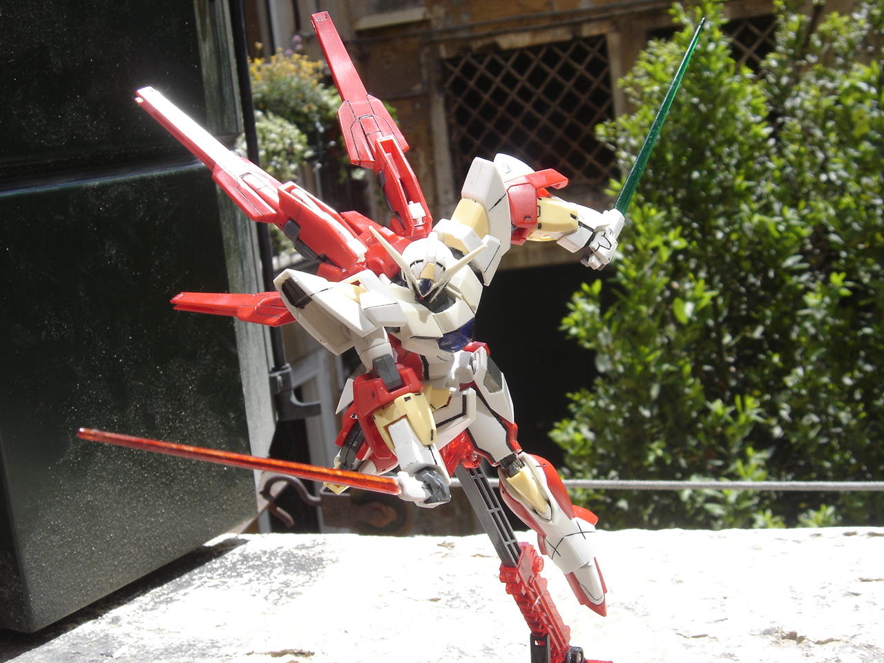 Lightning Ace's gundams REBORNS GUNDAM HG 1/144