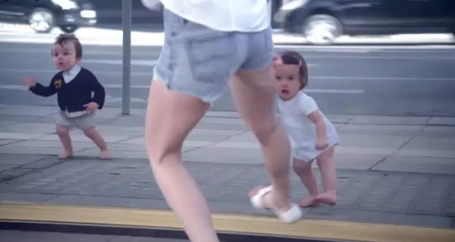 Evian-advertisement-with-kids-mirroring-adult's-move