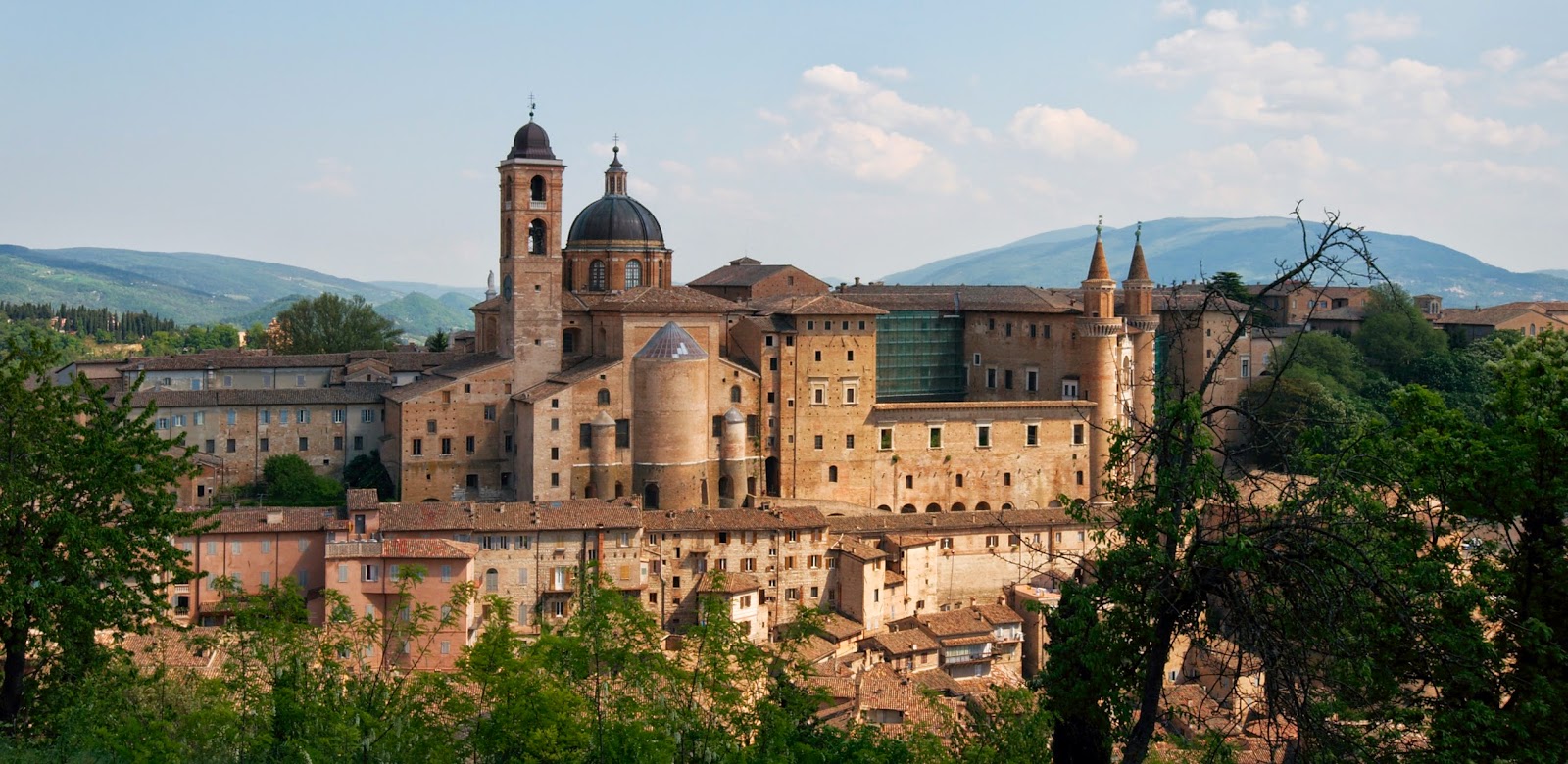 Traveler Guide Urbino