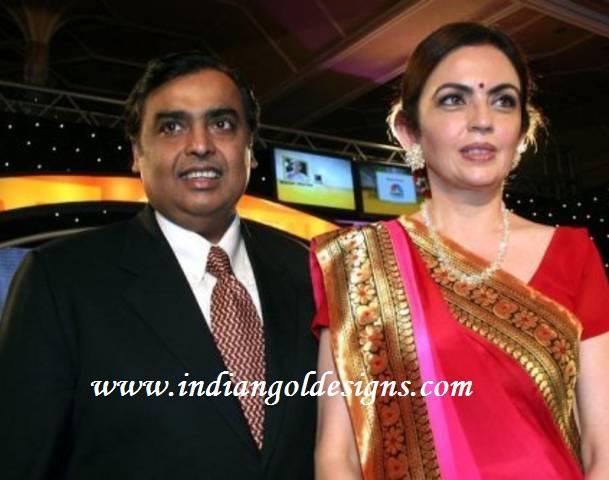 nita ambani in diamond necklace set