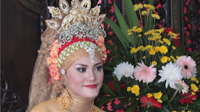 Kebaya Rias Pengantin Muslimah - Harga Kebaya Pengantin Akad Nikah Warna Putih