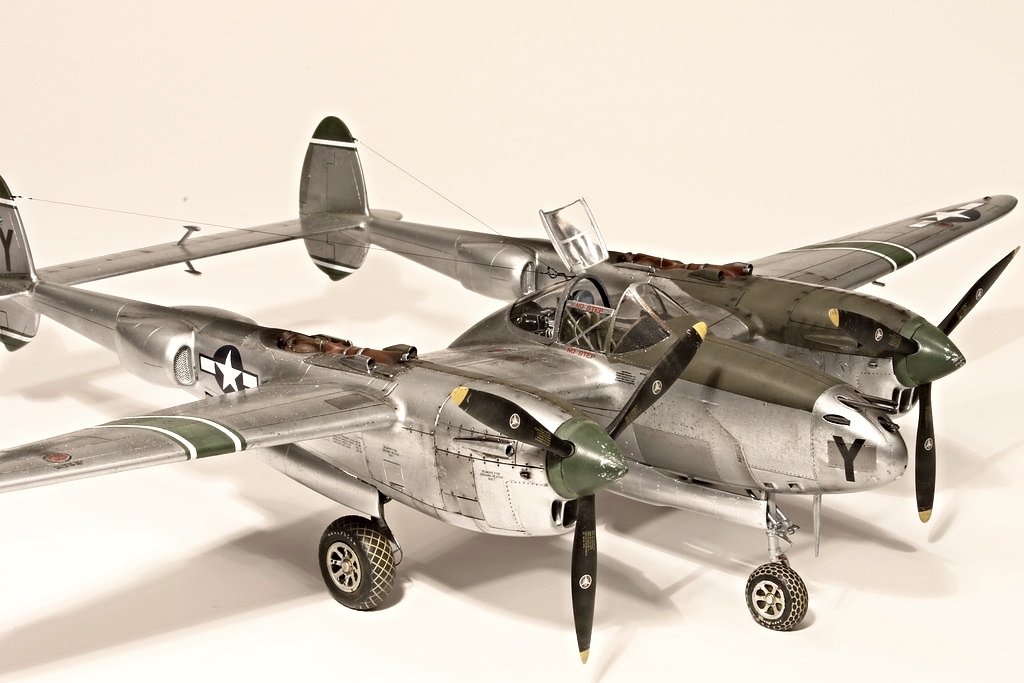 Istvan Michalko's scale models: P-38J Lightning - Hasegawa, 1/48