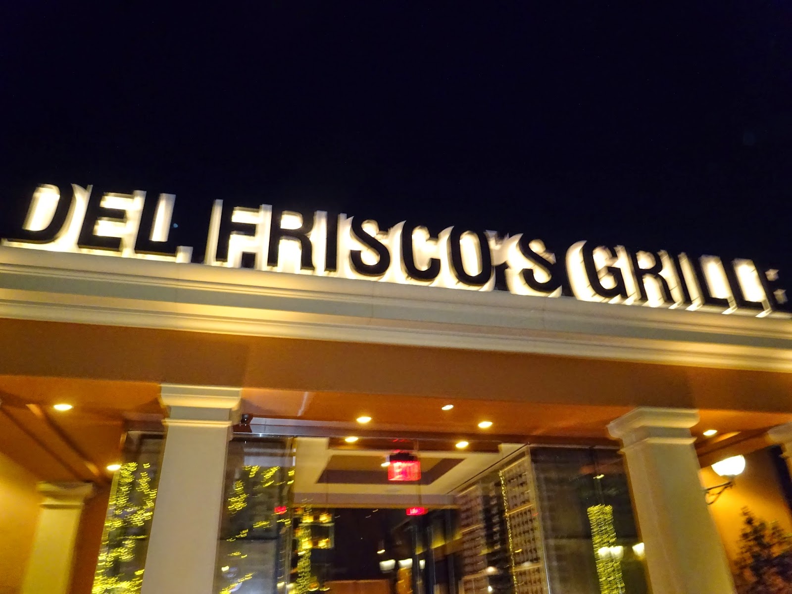 Eating My Way Through OC: Ending the Year at Del Frisco&#039;s Grill