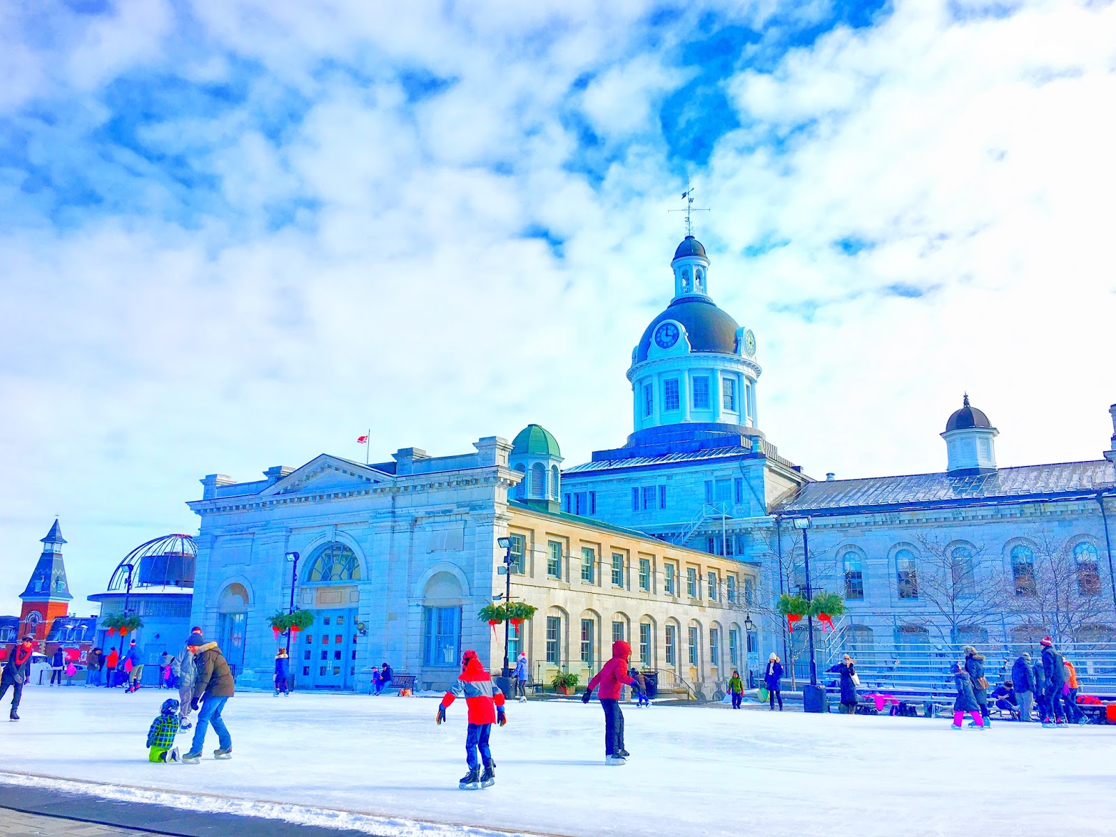 The Staycationer Top 10 Old School Date Ideas