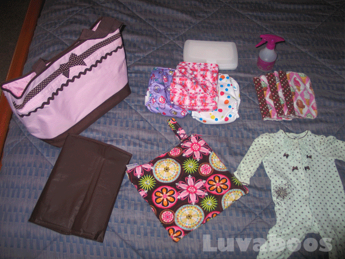 How to pack a Cloth DiaperDiaper Bag! Luvaboos