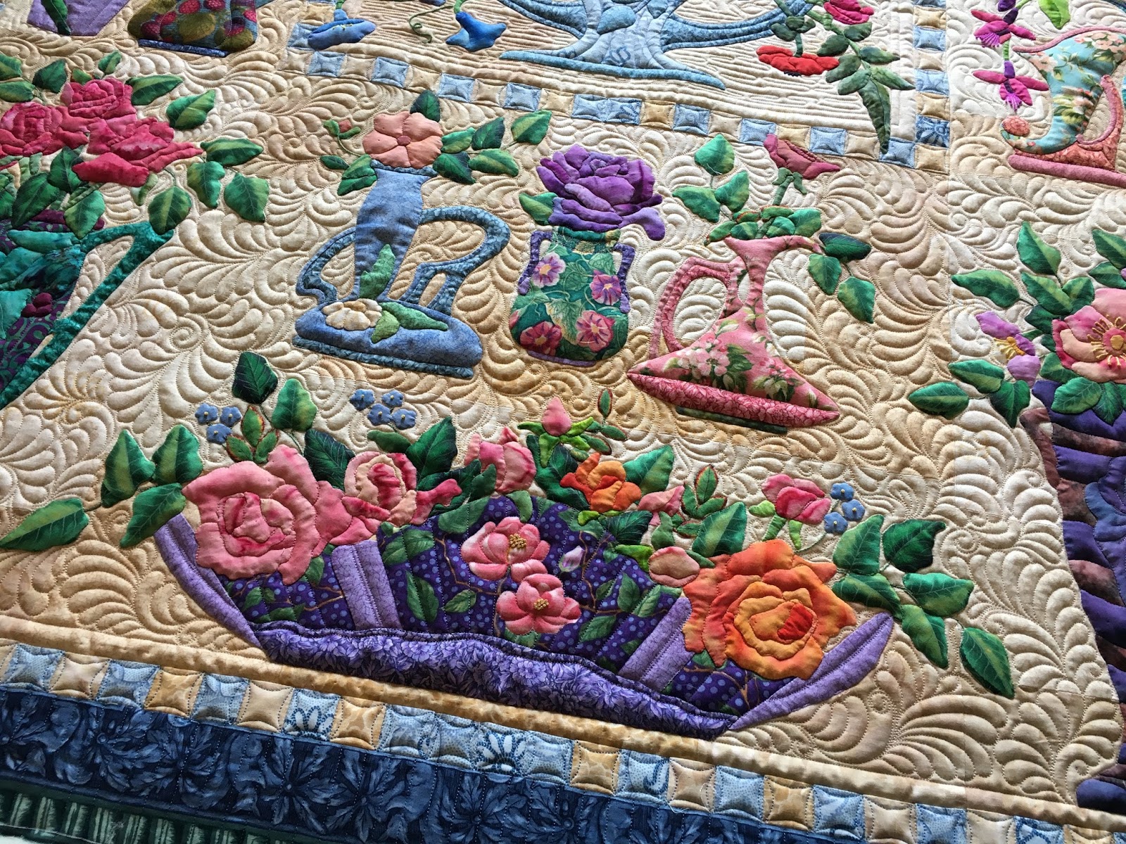 Sewing & Quilt Gallery Roseville & Big Shipment