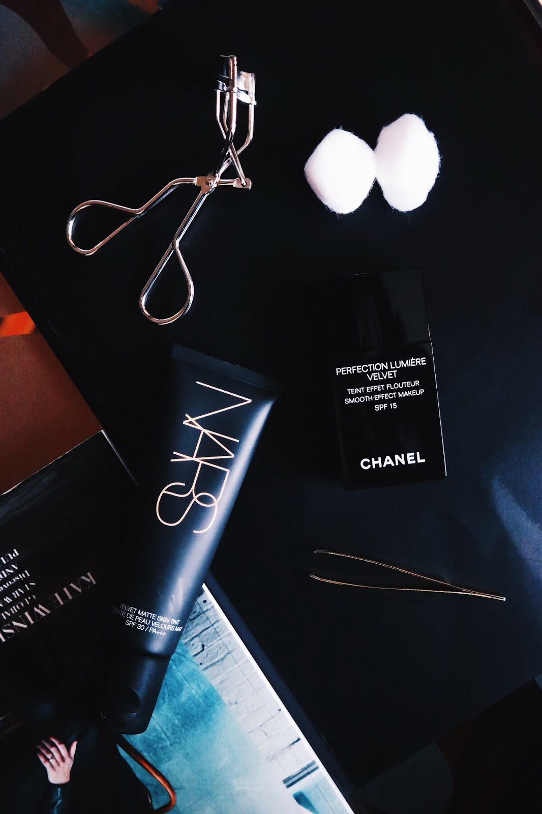 In Retrospect: NARS Velvet Skin Tint in Med 2 Annapurna & Chanel ...
