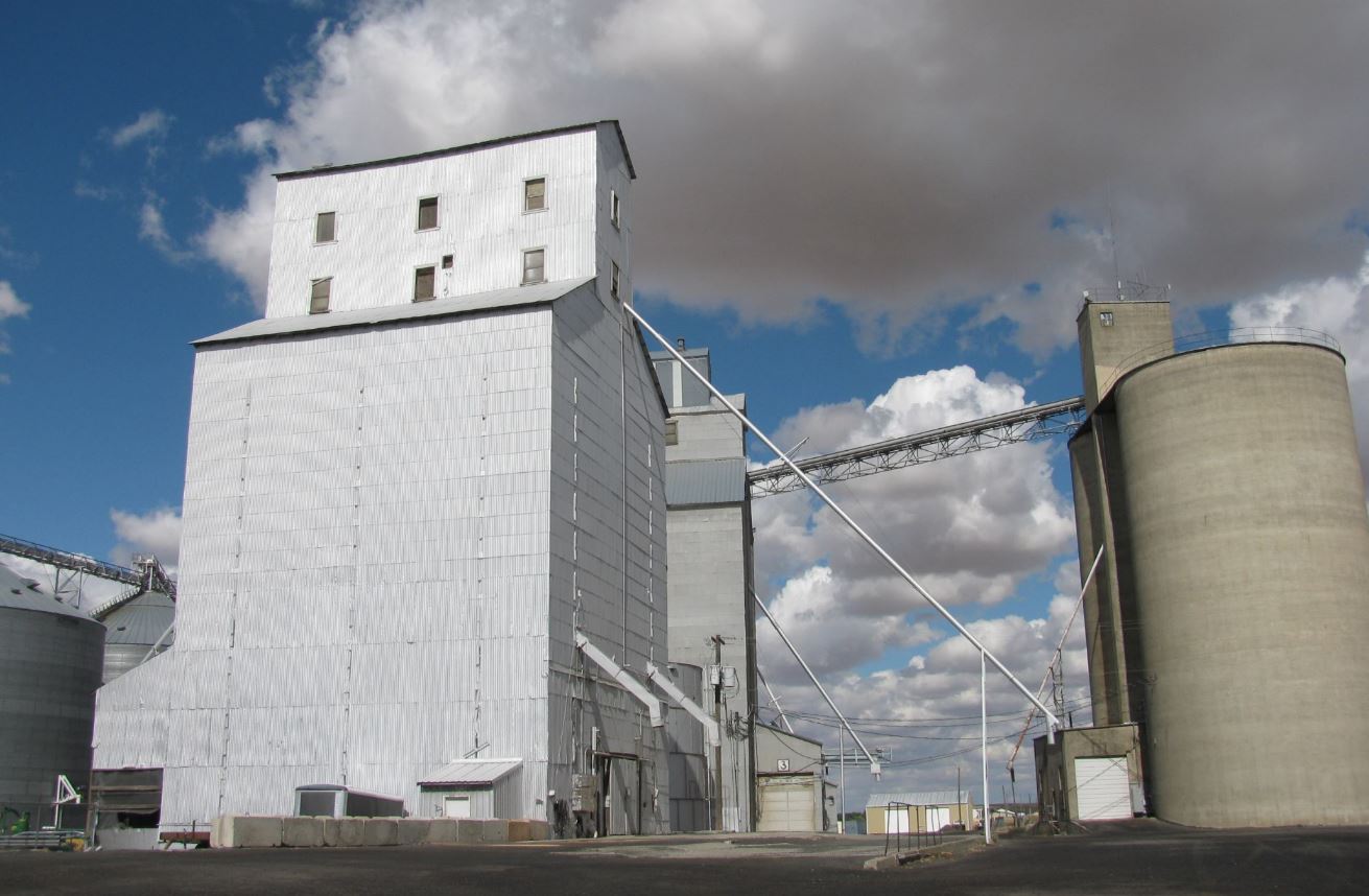 Palouse, Elberton and Ainsworth Railroad Exploring eastern Washington