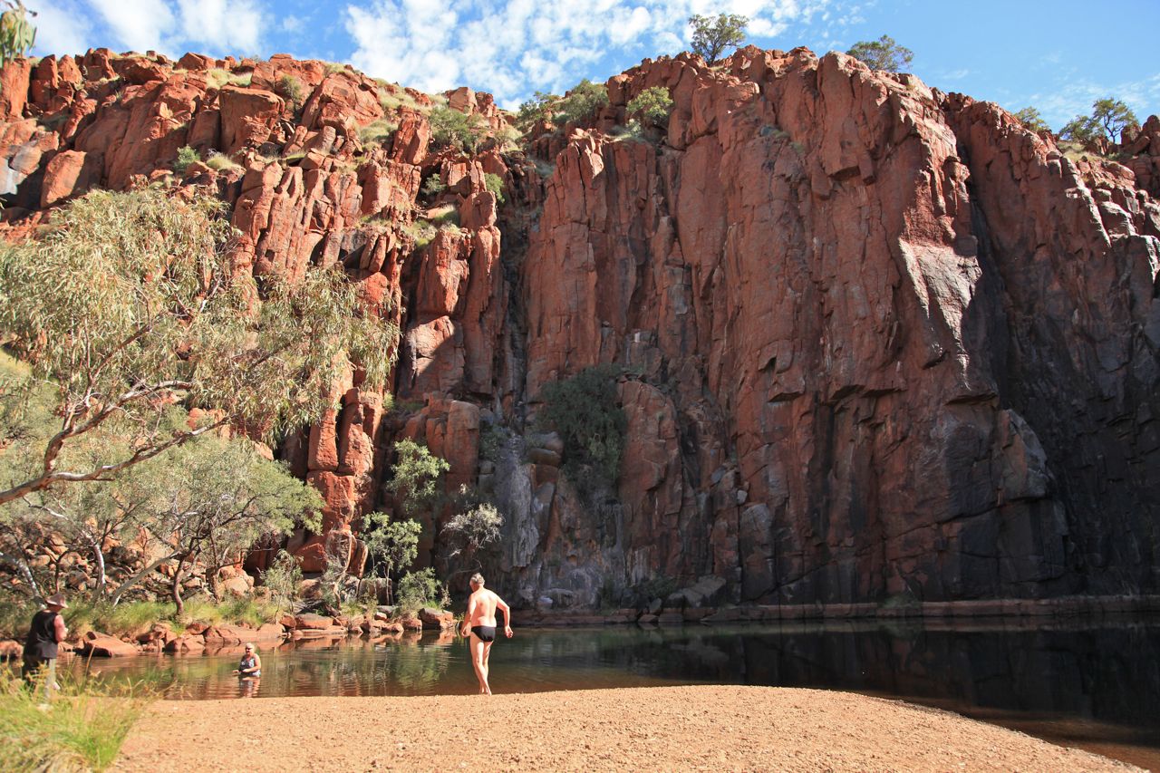 Schoers' Travels: THE PILBARA - RED ROCKS BLOOMING