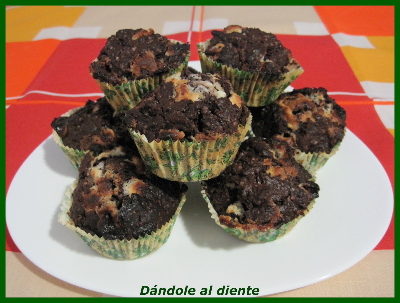 Dándole al diente Muffins de chocolate con pepitas de chocolate blanco