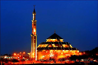keindahan senibina masjid relaks minda