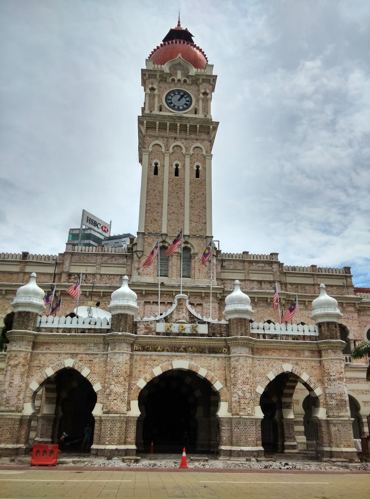 K M Cheng-Travel Journal: 7 Famous Architectural Landmarks in Kuala