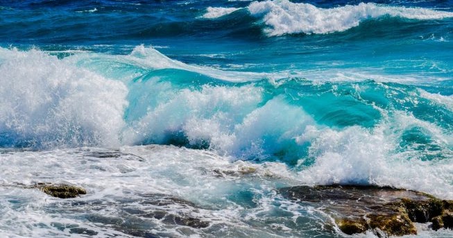 FaktorFaktor yang Mempengaruhi Gerak Gelombang Laut