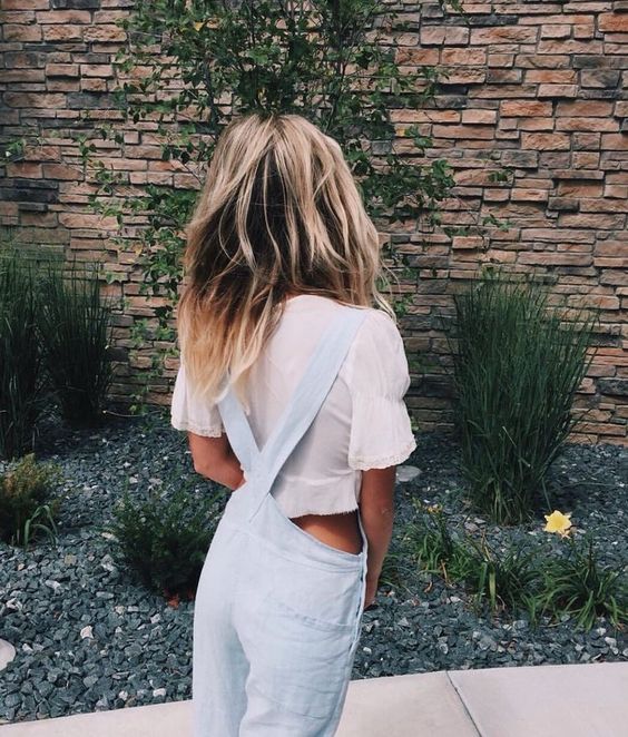 #blog #inspo #streetstyle #jumpsuit #macacão #estilo #classy #bold #minimalist #minimalista #romântico #OliviaPalermo