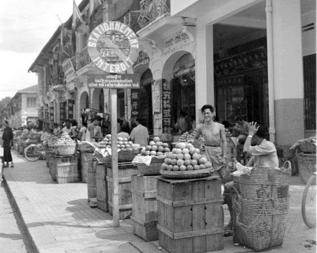 Archives du Jour : Petits marchés dans les années 60 Archives du Jour : Petits marchés dans les années 60