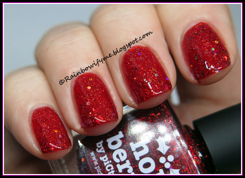 Rainbowify Me ~ Nail blog: Picture Polish ~ Holo Berries
