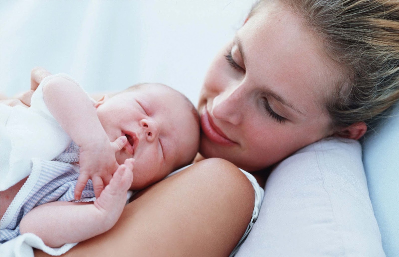 Bir yenidoğanın sallanan çenesi nedir Bir yenidoğanın sallanan çenesi nedir