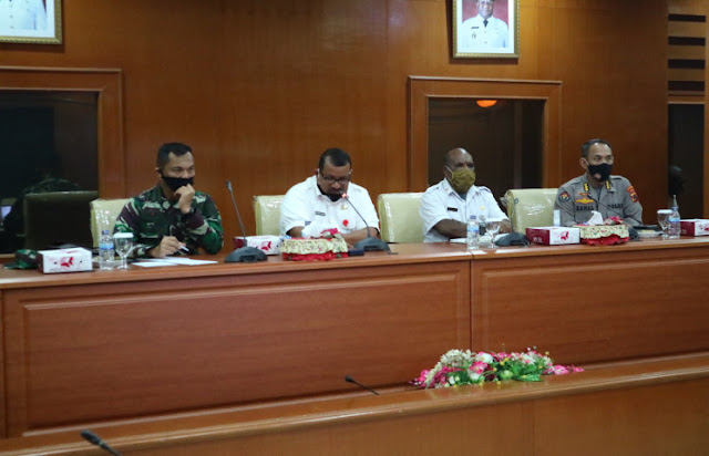Muhammad Musa’ad Peringatan HUT Kemerdekaan RI di Papua Dirayakan Sederhana Muhammad Musa’ad Peringatan HUT Kemerdekaan RI di Papua Dirayakan Sederhana