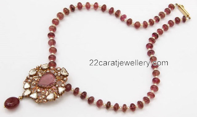 Simple Ruby Set with Kundan Pendant - Jewellery Designs
