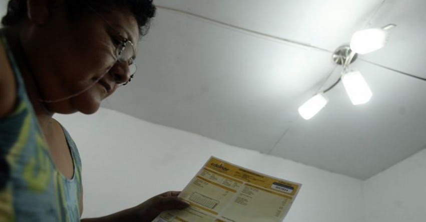 Desde enero las empresas eléctricas devolverán a usuarios cobros por gasoducto del sur, informó OSINERGMIN - www.osinergmin.gob.pe Desde enero las empresas eléctricas devolverán a usuarios cobros por gasoducto del sur, informó OSINERGMIN - www.osinergmin.gob.pe