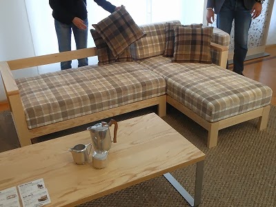 \u91ce\u826f\u72ac\u306e\u30b1\u30f3\u30c1\u30af\u5f77\u5fa8\u8a18: \u30a8\u30fc\u30c7\u30a3\u30b3\u30a2\u30fb\u30c7\u30a3\u30d0\u30a4\u30ba\u65b0\u4f5c\u5c55\u793a\u767a\u8868