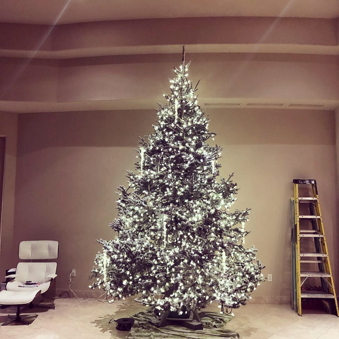 Christmas Tree Light Installation Kunna by Karla