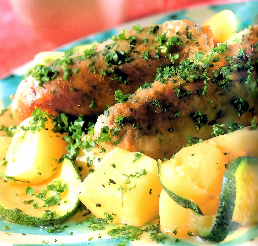 Potato and Sausage Pan-fry: A supper dish of sausages and potatoes cooked together in a pan that's finished with a wine-based sauce and fresh herbs