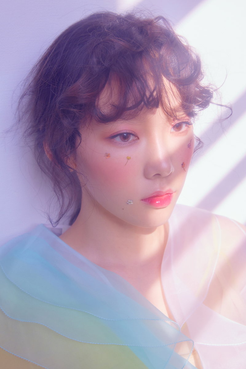 TEAM SNSD: [1ST KOREAN ALBUM] Taeyeon - My Voice / My Voice Deluxe Edition