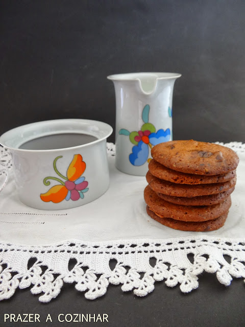 prazer a cozinhar - Cookies de mel e pepitas de chocolate