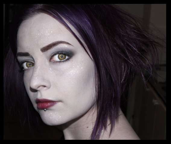Twilight special: Alice Cullen makeup.