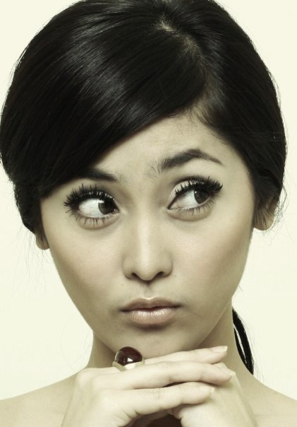 Foto Eva Anindita Cute Face Photo Shoot - Foto Sexy Artis Indonesia