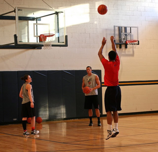 24 SECONDS TO LEARN Example of 45' Basketball Workout.