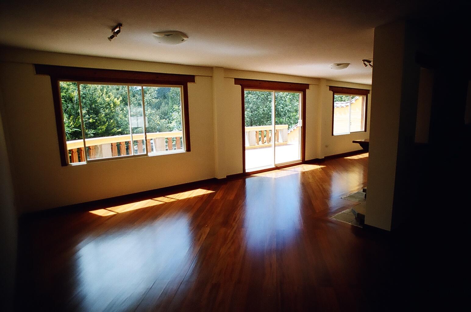 RENTO CASAS, Sector RANCHO SAN FRANCISCO, QUITO-ECUADOR: CONJUNTO