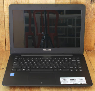 Laptop  ASUS A455LA-WX668D Bekas