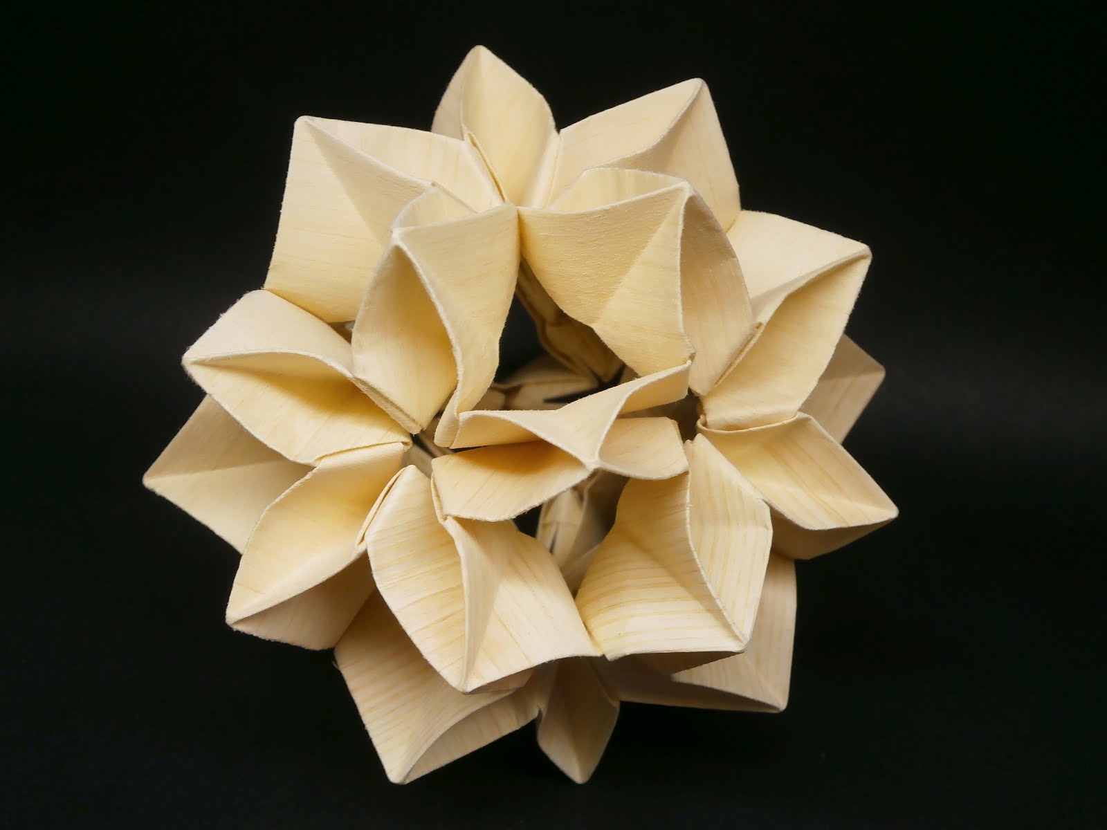 KATAKOTO ORIGAMI Wood? or Paper?