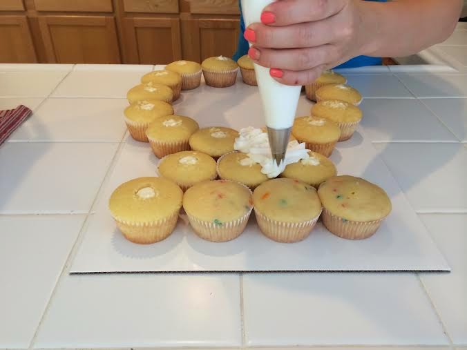 Erin's Edible Indulgences Pull Apart Engagment Ring Cake