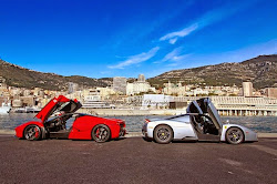 laferrari enzo battle