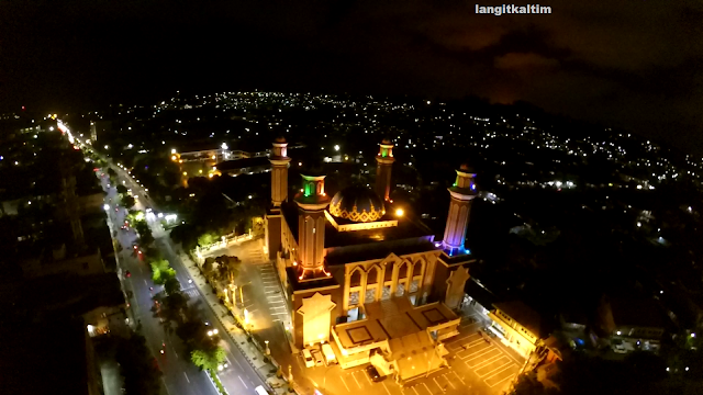 Foto Udara Mesjid Agung At Taqwa Kota Balikpapan