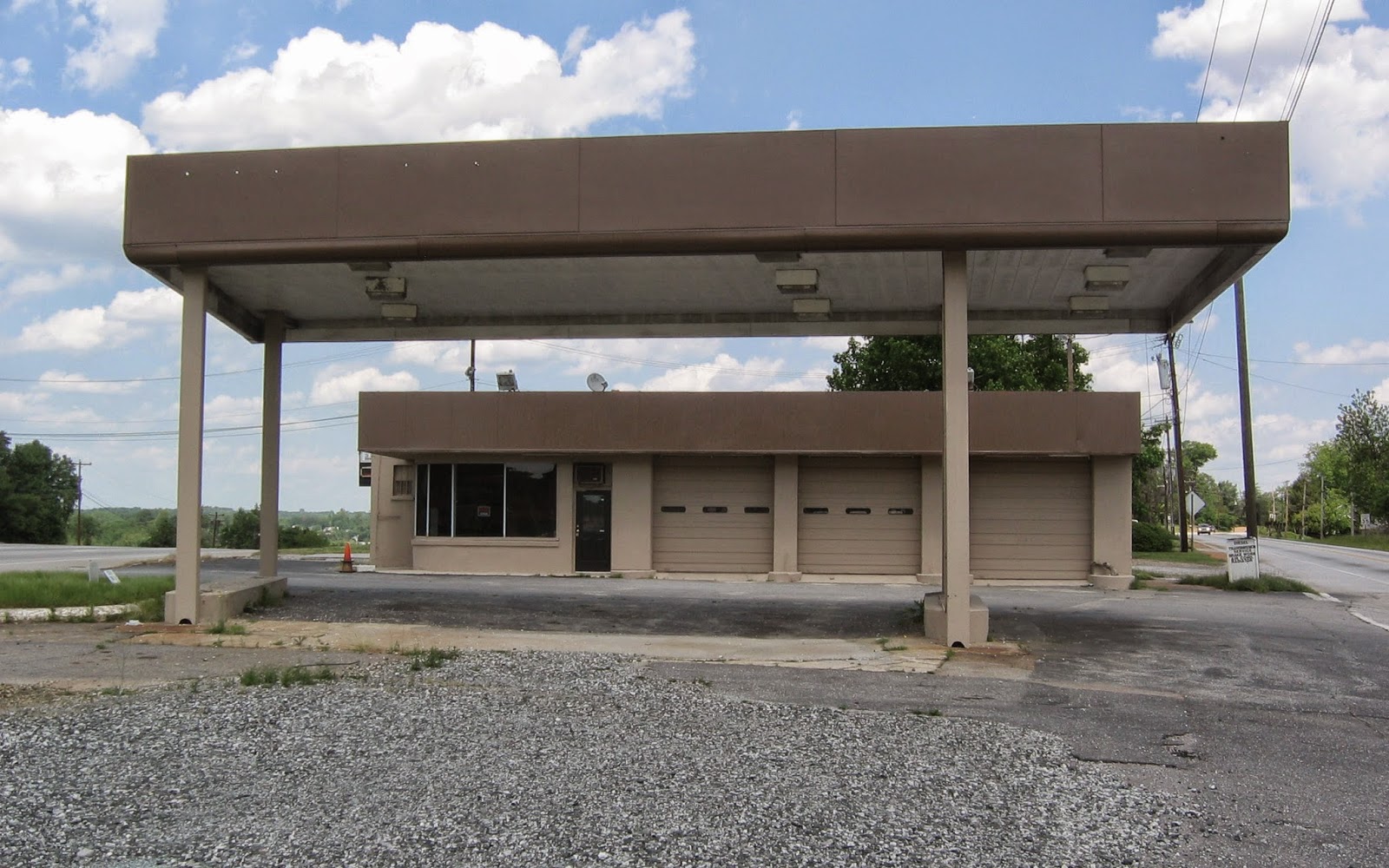 Old service stations in Taylors