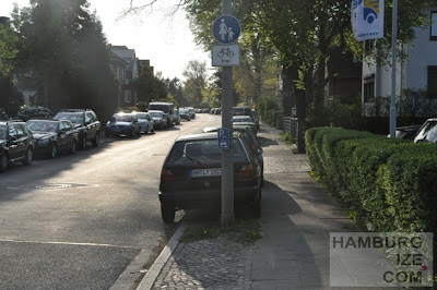 © hamburgize.com / Stefan Warda Gehweg freigegeben für Radfahrer