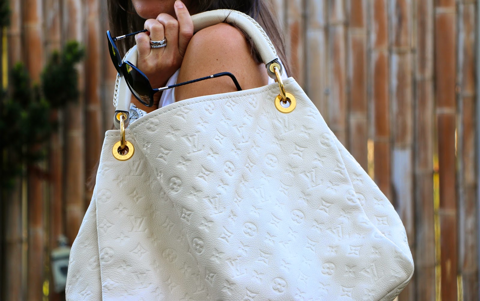 Sac Louis Vuitton Artsy Pm